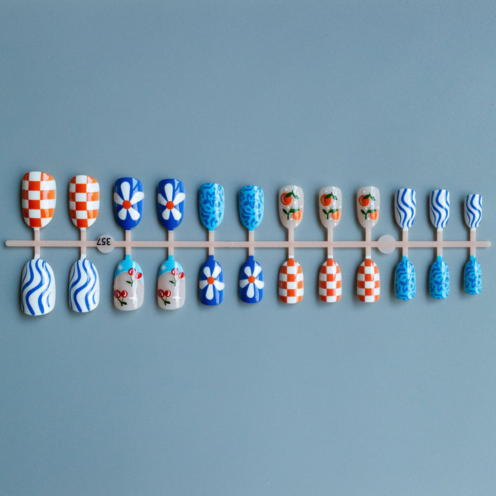 Künstlerisches Nageldesign-Kit mit saisonalen Themen