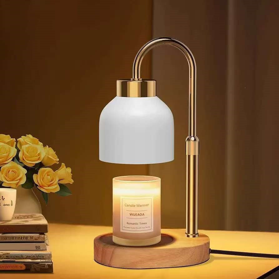 Moderne minimalistische Tischlampe mit integriertem Kerzenhalter