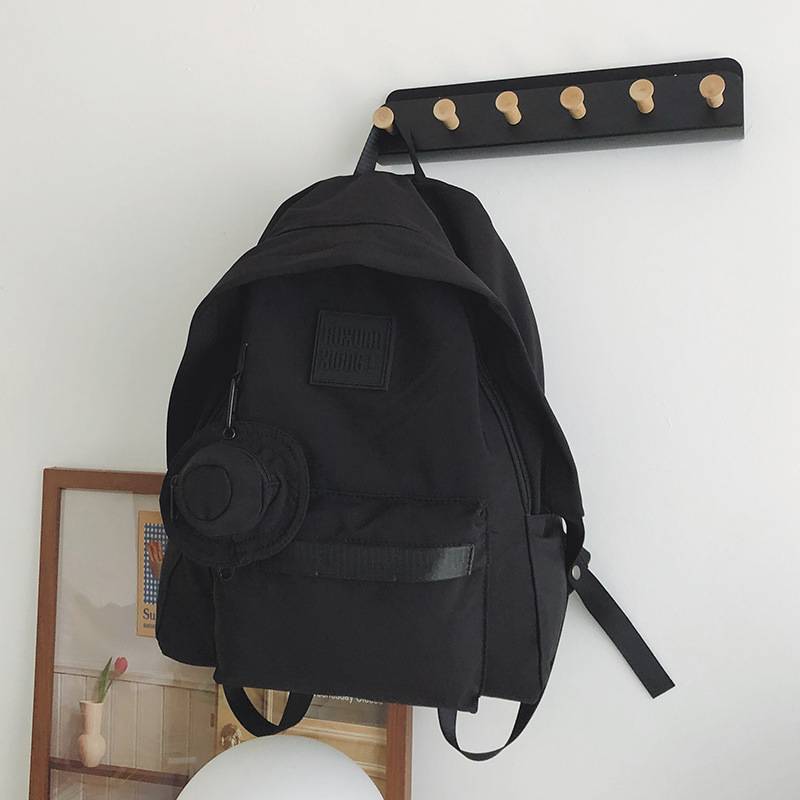 Vielseitiger mittelgroßer Rucksack