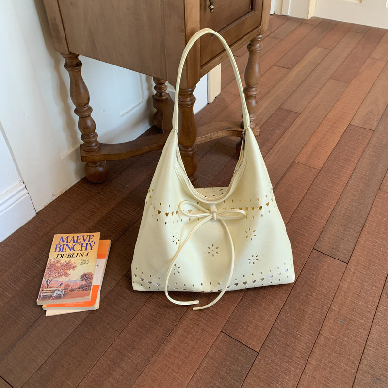 Elegante Kordelzug-Tote Karnz