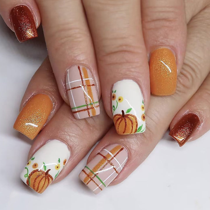 Saisonales Kürbis-Themen-Nagelkunst-Set Karnz