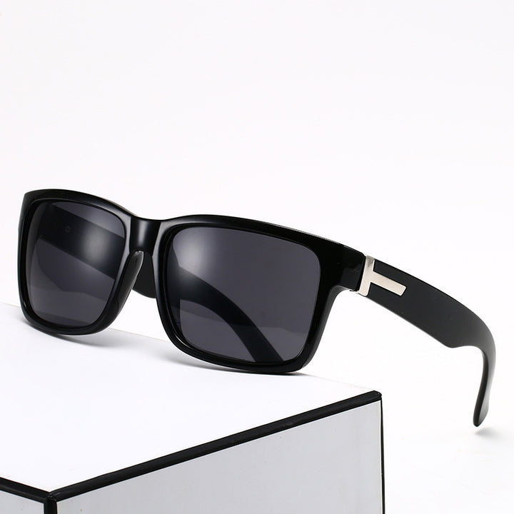 Damen Stylische Sonnenbrille mit markantem Rahmen Karnz