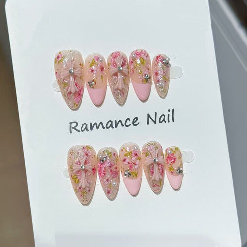 Floral Themed Press-On Nail Set Karnz