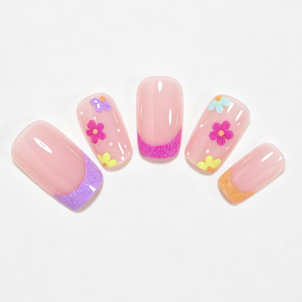 Floral Accent Press-On Nail Art Karnz