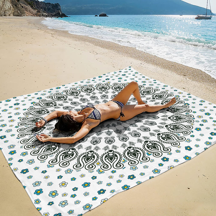 Mandala Design Strandmatte Karnz
