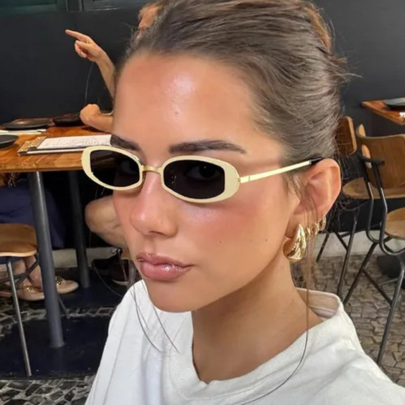 Damen modische optische Brille mit elegantem Metallrahmen und feinen Akzenten Karnz