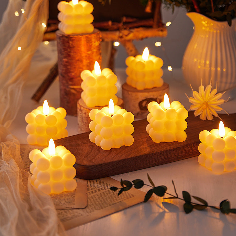 Elegante LED Teelichter mit geschwungenem Design Karnz