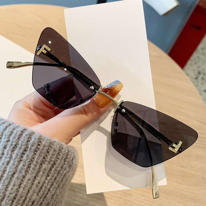 Damen Cat-Eye Sonnenbrille im modernem Design mit innovativem Rahmen Karnz