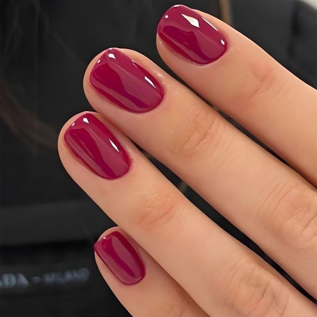 Hochwertige und elegante Nagelkunst Karnz