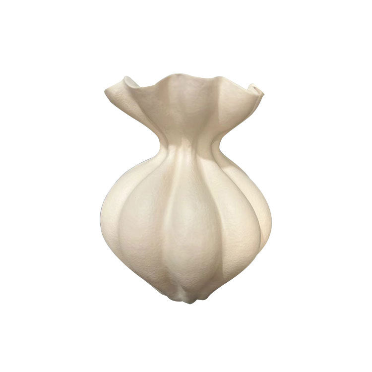 Künstlerische Blumenvase