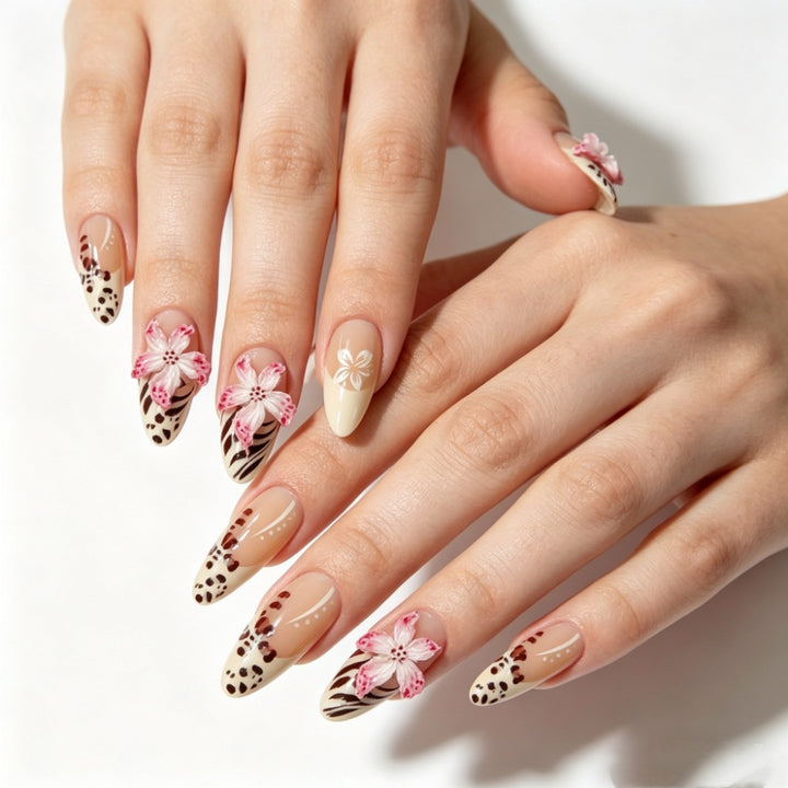 Kreative Kunstnägel mit Floralen und Tierischen Motiven Karnz
