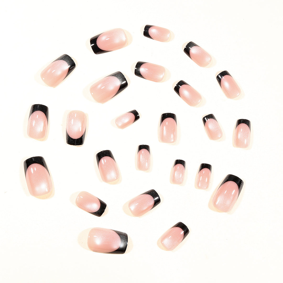 Elegante schwarzspitzen Gel-Nagelerweiterungen Karnz