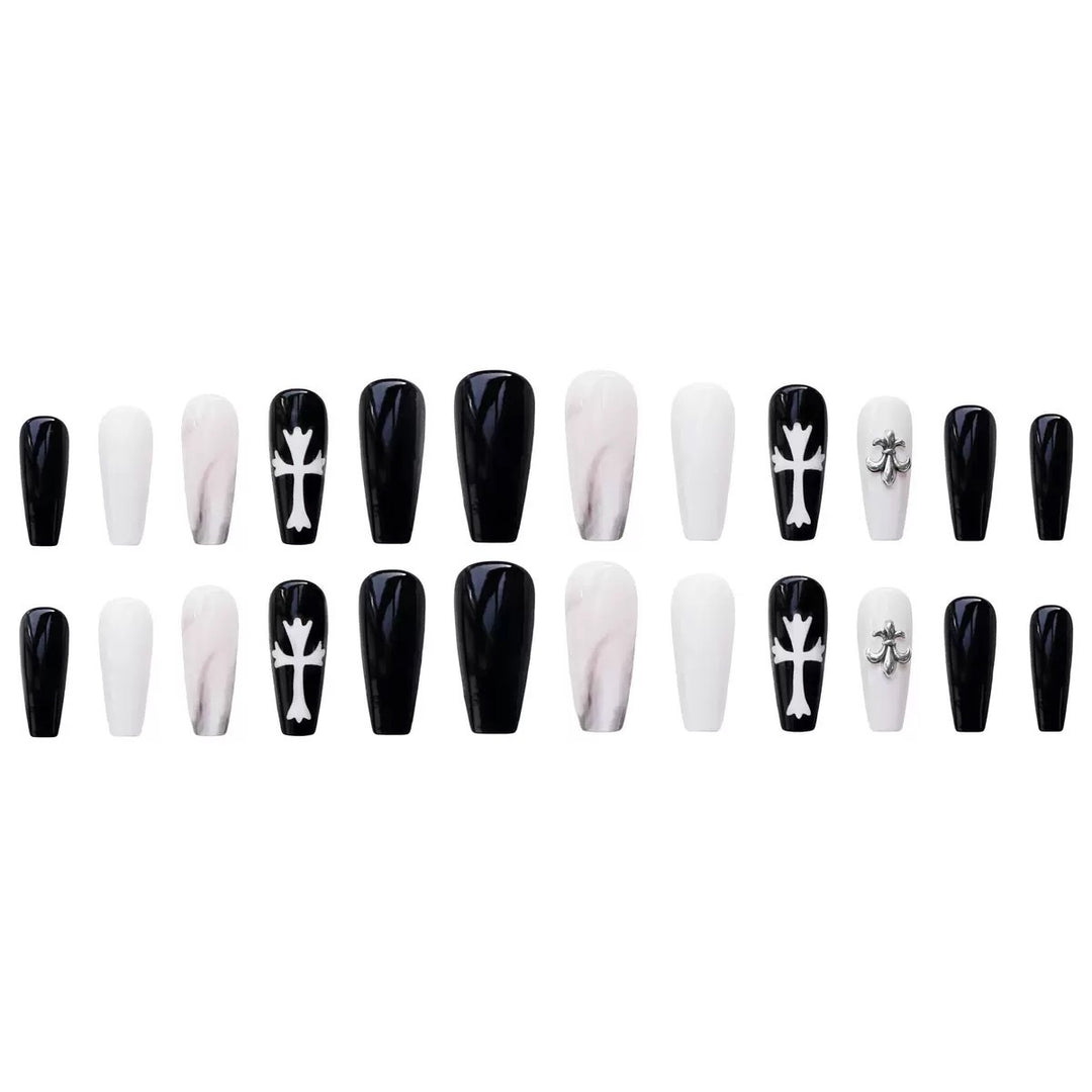 Nagelkunst-Set mit einzigartigen Designs Karnz