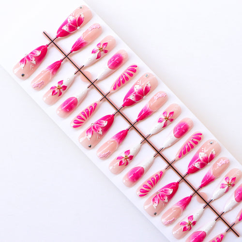 Premium Floral Nagelkunstkollektion