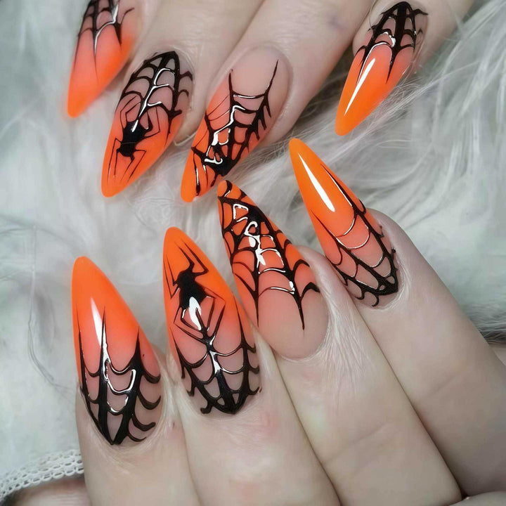 Halloween-Themen Stiletto Press-On Nägel mit Spinnennetz-Design Karnz