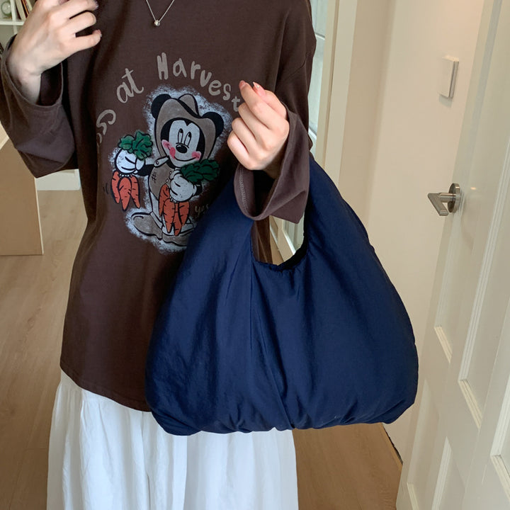 Moderne Utility Hobo Tasche