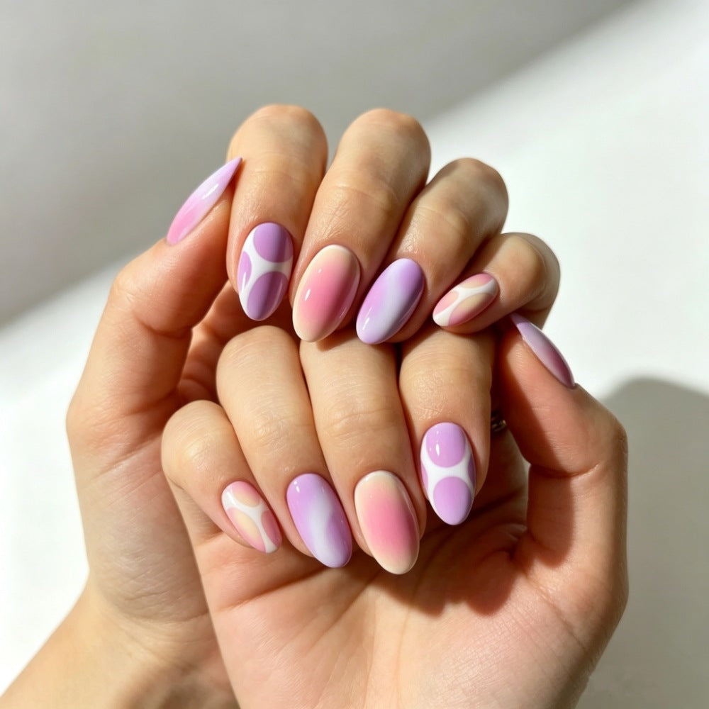 Künstlerisches Gel-Nail-Design