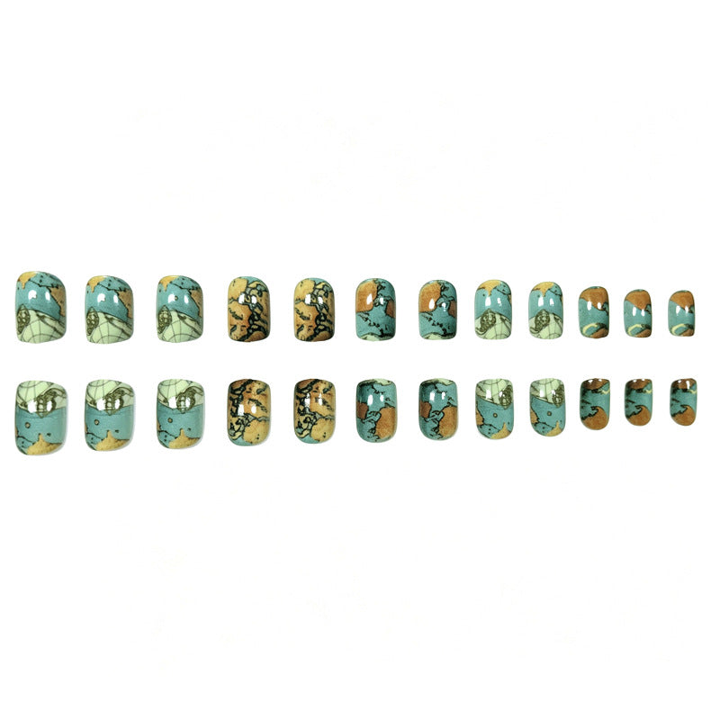 Künstlerisch Karten-inspirierte Nagelkunst Karnz