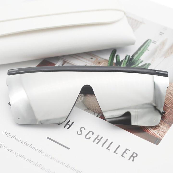 Damen Sportliche Sonnenbrille im trendigen Shield-Design Karnz
