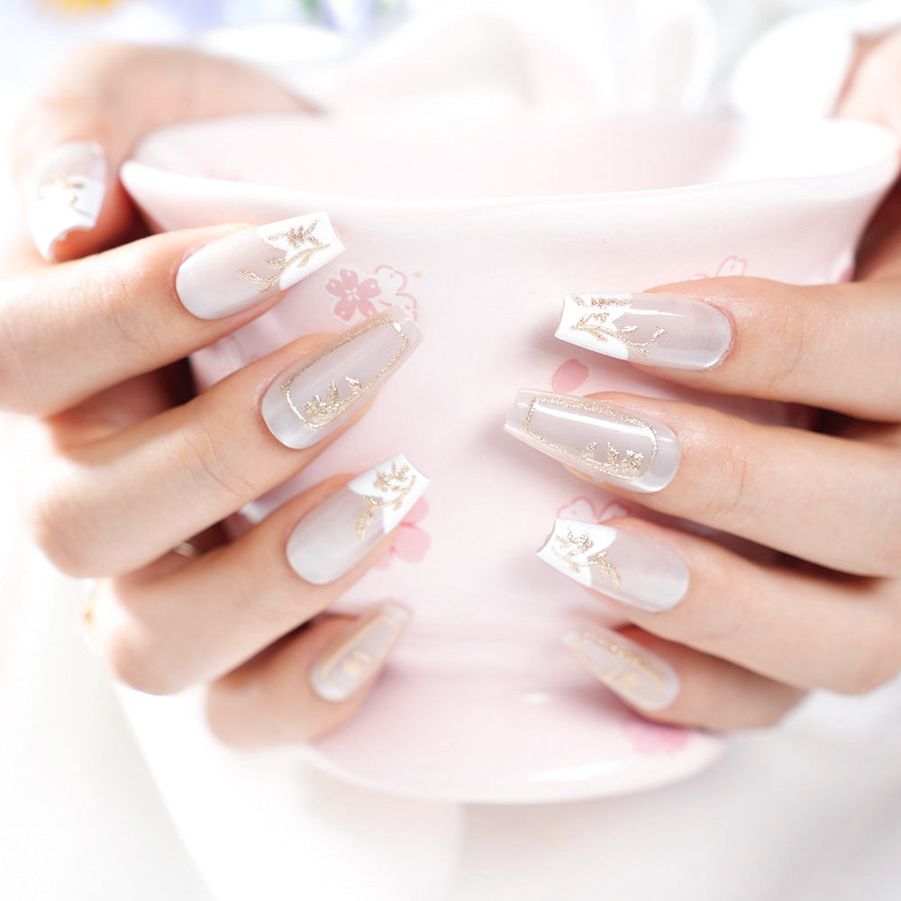 Blumenmuster Press-On Nagelset Karnz