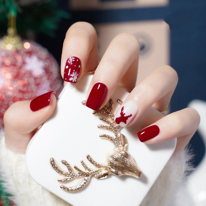 Elegante Stiletto Press-On Nagelset mit einzigartigem Design Karnz