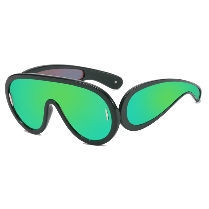 Damen sportliche Schutzbrille im innovativen Design Karnz