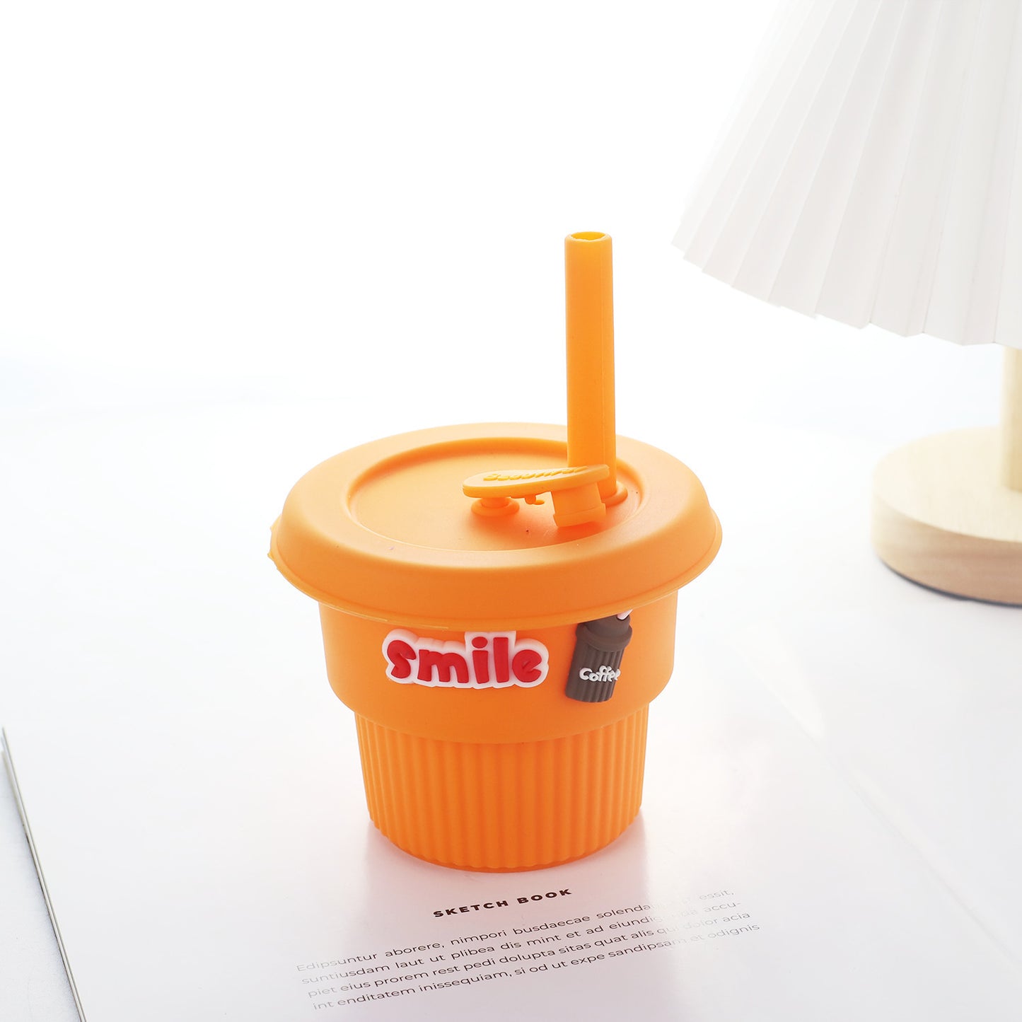Damen kreativer Silikon-Trinkbecher mit lustigen Motiven Karnz
