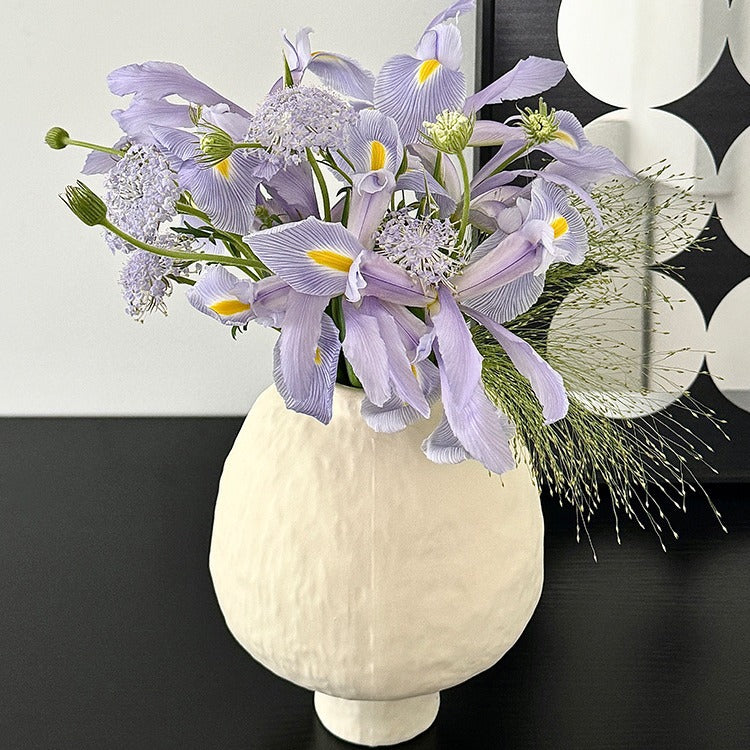 Künstlerische strukturierte Vase