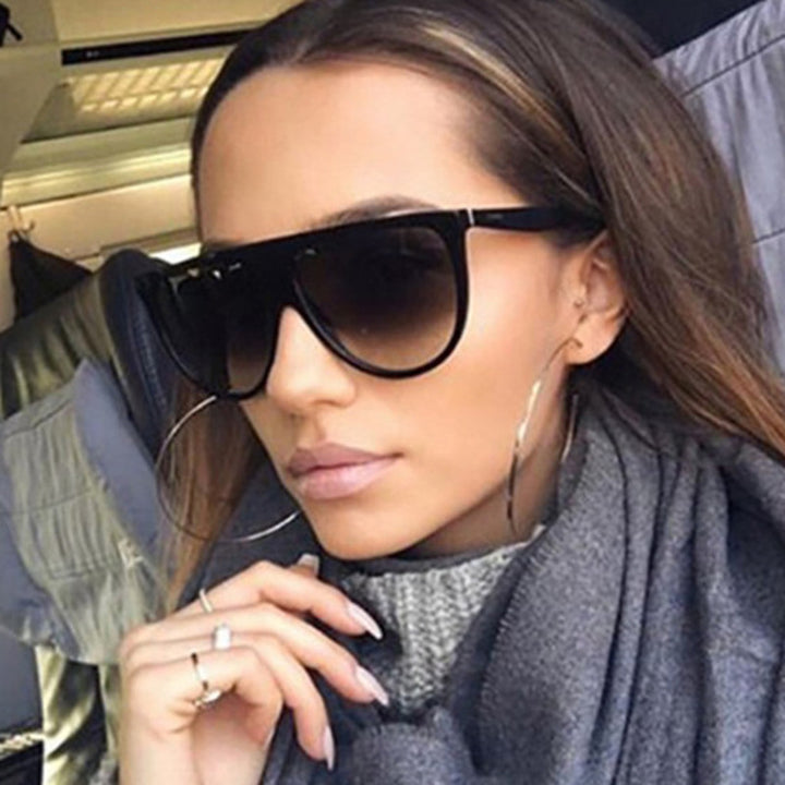 Damen trendige Oversized-Sonnenbrille mit stylischem transparenten Rahmen Karnz