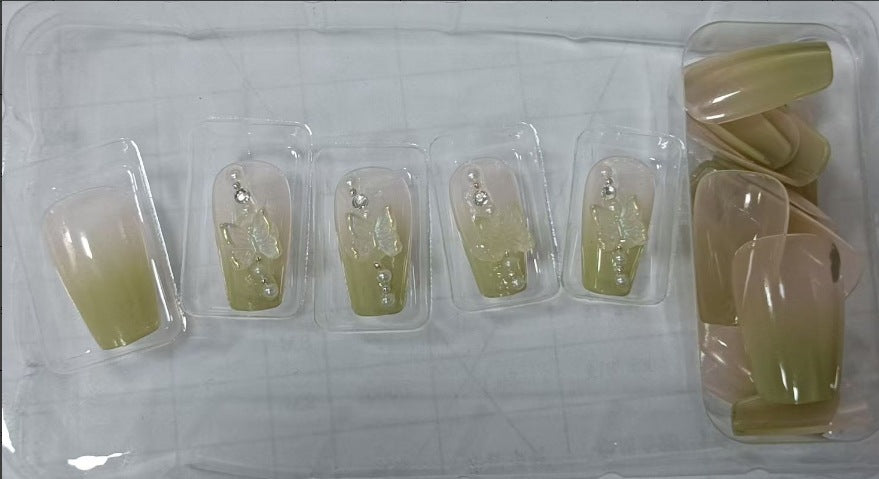 Kunstvolle Nagelkunst mit Niedlichen Hasenmuster Karnz