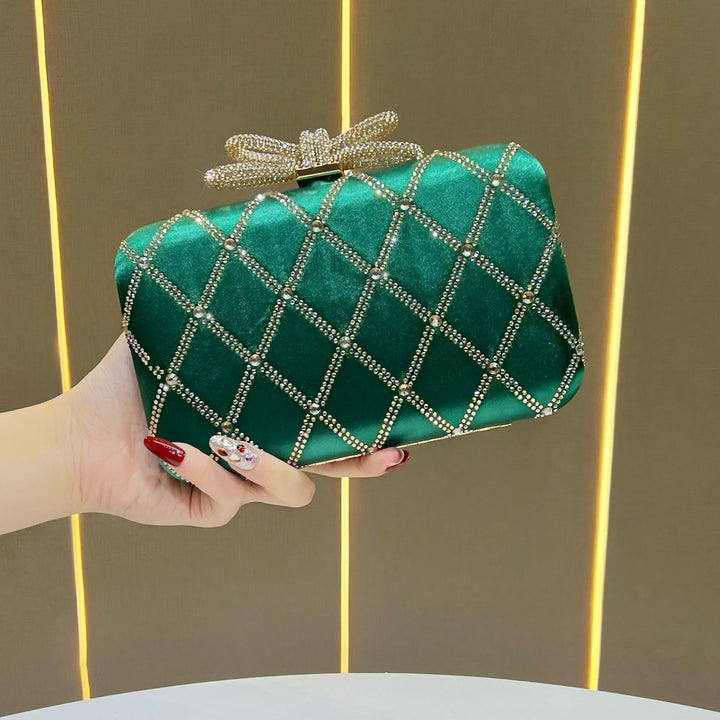 Dekorative mit Strass besetzte Abend-Clutch