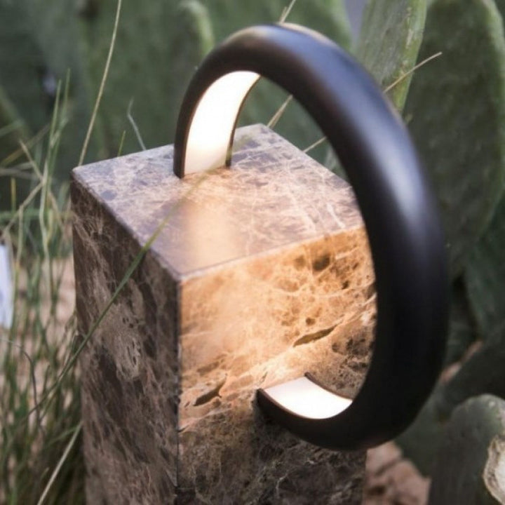 Moderne künstlerische Außen-Akzentlampe