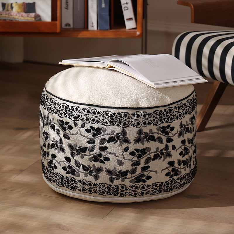 Bodensitzpouf in Blütenform mit kuscheliger Teddy‑Fleece‑Oberfläche und abnehmbarem Bezug