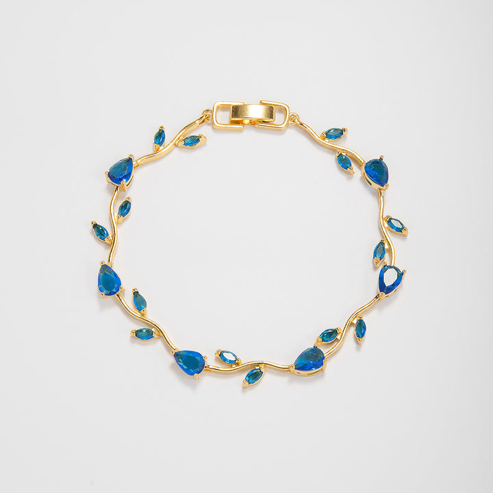 Elegante florale Design-Aussage-Armband Karnz