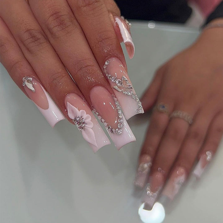 Glamouröse Glitzer-Stiletto Press-On Nägel Karnz