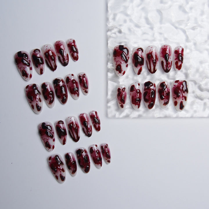 Kunstvolle Nageldesigns Karnz
