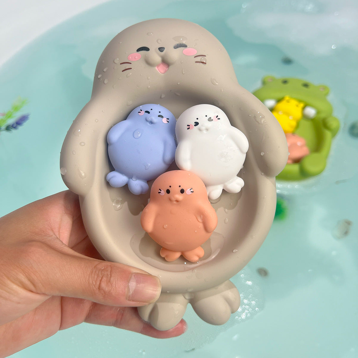 Unisex Badespaßspielzeugset mit niedlichen Nilpferdfiguren Karnz