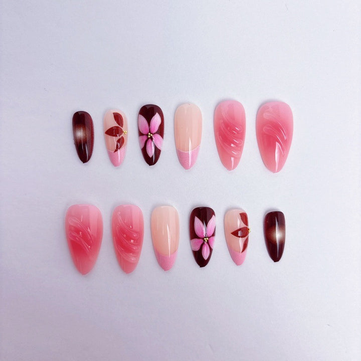 Kunstnagel Set mit dekorativem Nageldesign Karnz