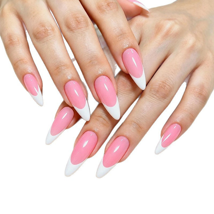 Elegantes französisches Spitzen-Nageldesign Karnz