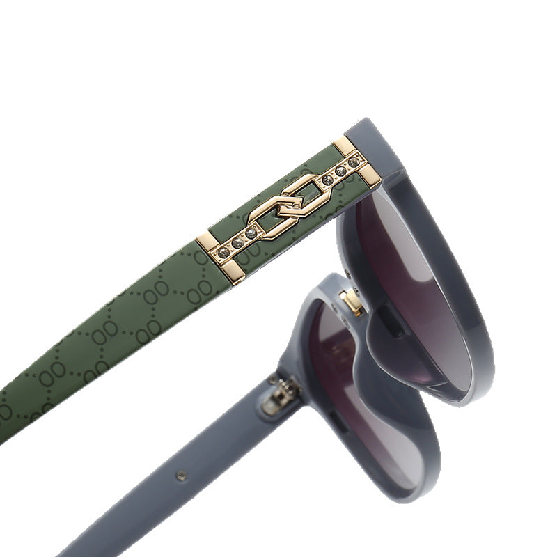 Damen Designer-Sonnenbrille mit luxuriösem Rahmen und angesagtem Schmuckdetail Karnz