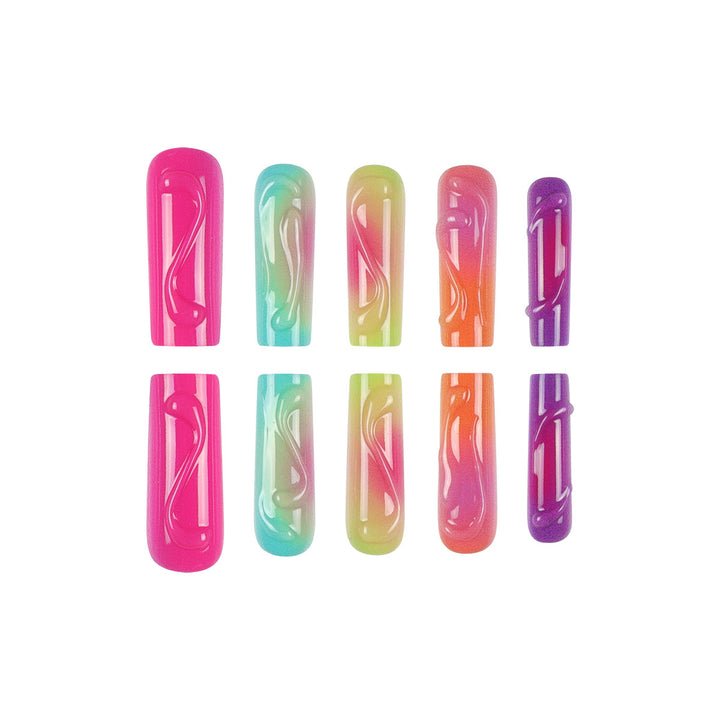 Künstlerische Ombre Nagelverlängerungen Karnz