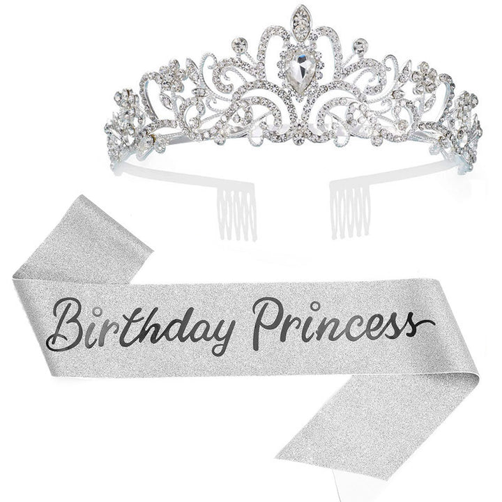 Damen Glitzernde Prinzessinnenkrone mit Birthday Princess Schärpe Karnz