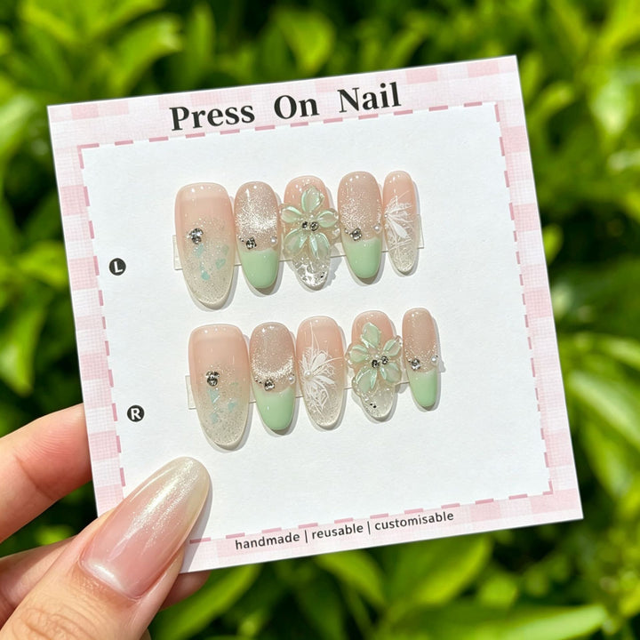 Elegantes Floral Acryl Druck-On-Nagelset