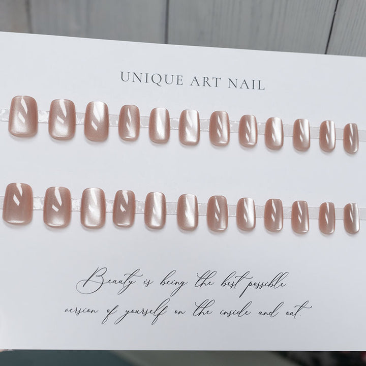Benutzerdefiniertes Nagelveredelungsset