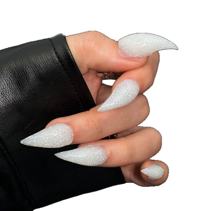 Glitzernde Stiletto Press-On Nagelverzierungen
