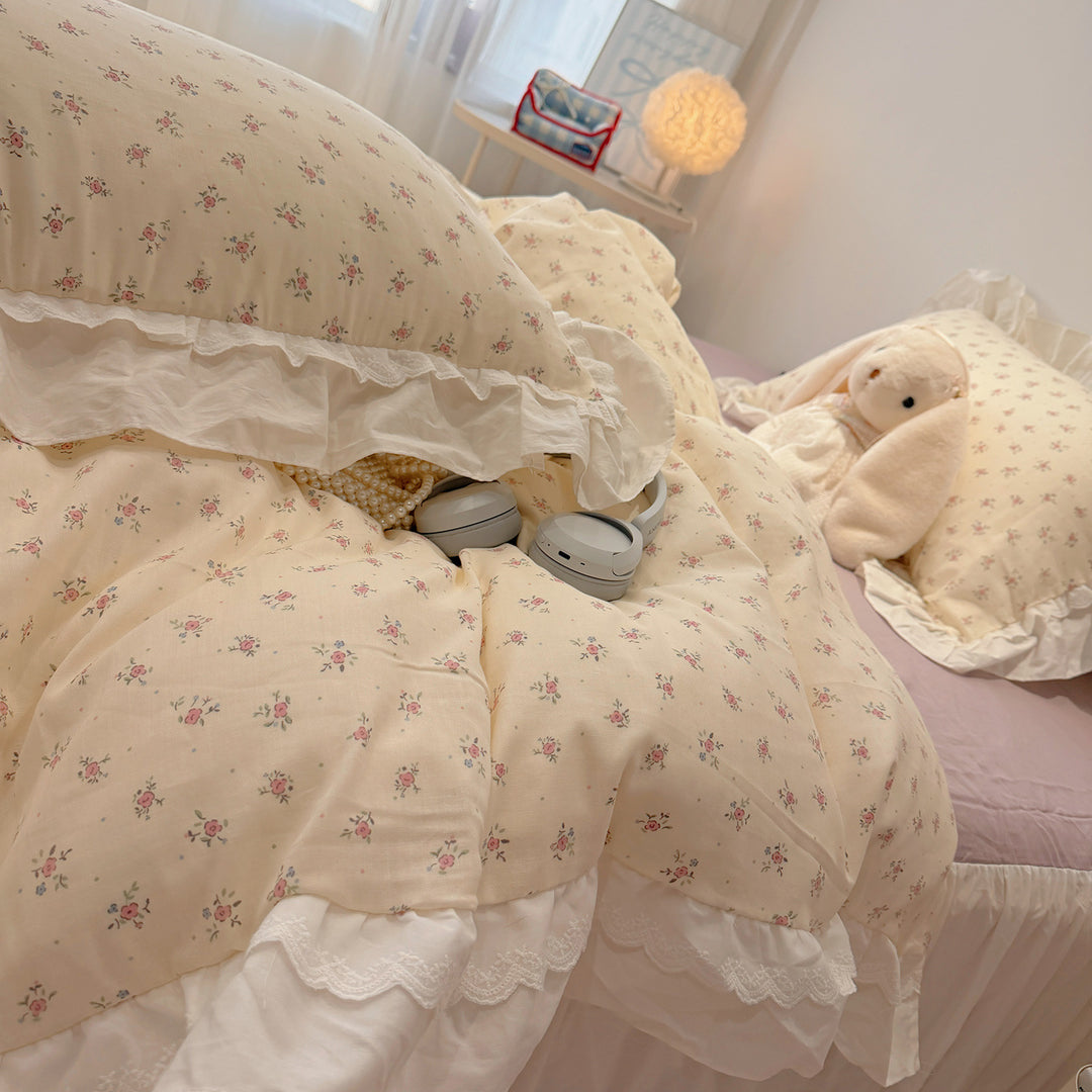 Pastel Patchwork Ruffled Cotton Duvet Cover Set with Lace-Trim Pillow Shams