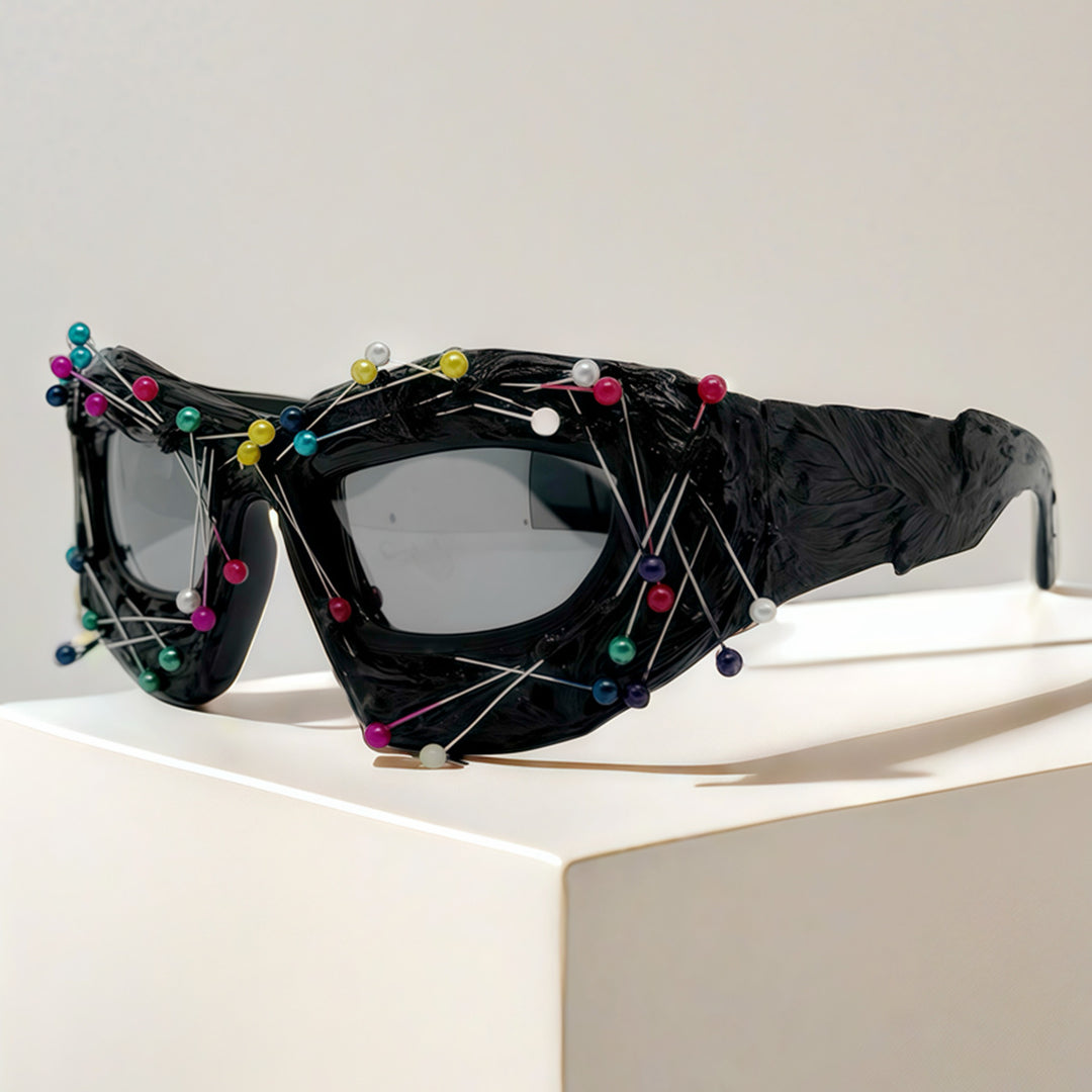 Damen Kreative Design-Sonnenbrille mit innovativem Akzent Karnz
