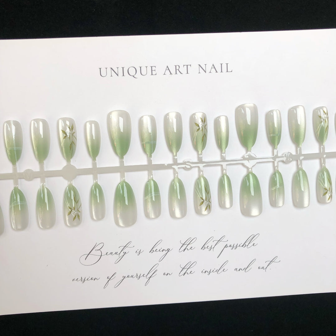Elegantes, Schmetterlings-Design Press-On Nagelset