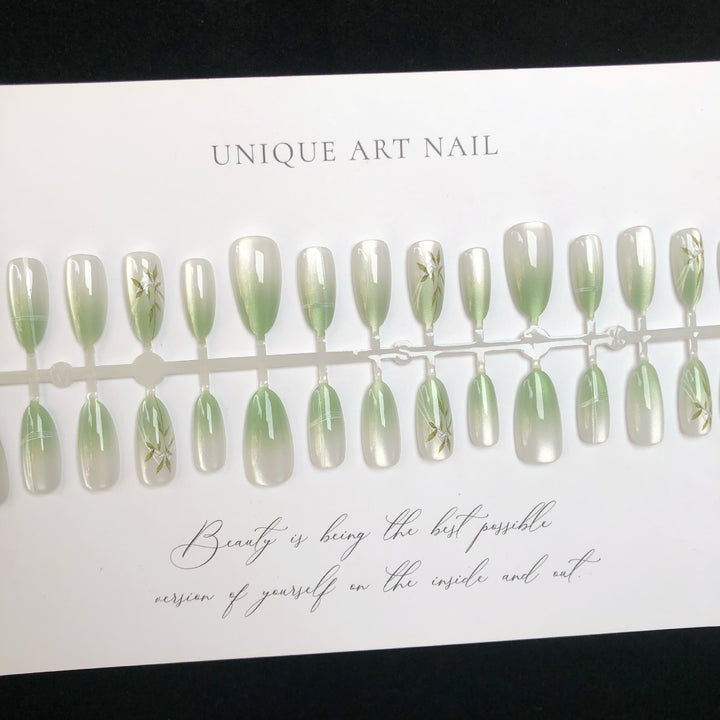 Elegantes, Schmetterlings-Design Press-On Nagelset