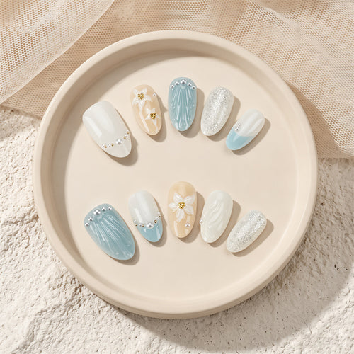 Elegantes dekoratives Press-On-Nagelset Karnz
